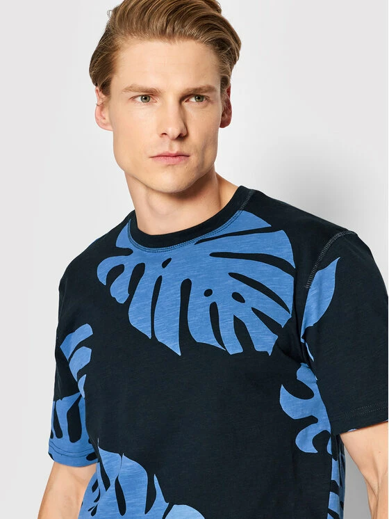 Αγορά ⌛ Only & Sons Άνδρες T-shirts T-Shirt Walter 22022132 Μαύρο Regular Fit 🛒 - Image 4