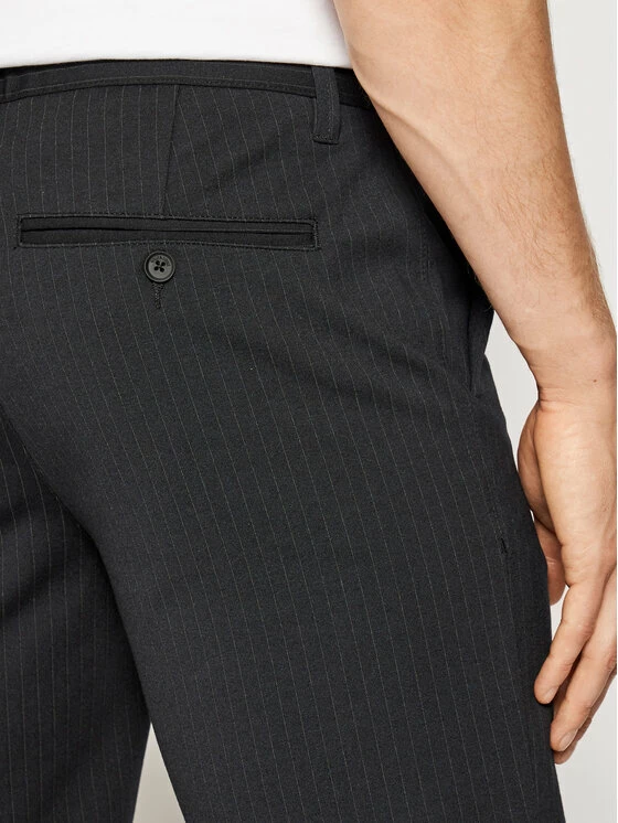 Εκπτωση ✨ Only & Sons Άνδρες Υφασμάτινα Σορτς Σορτς υφασμάτινο Mark 22019628 Μαύρο Slim Fit 🎁 - Image 4