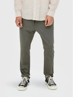 Πολύ καλή προσφορά 😍 Only & Sons Άνδρες Υφασμάτινα Παντελόνια Παντελόνι υφασμάτινο Linus 22023492 Μπεζ Relaxed Fit ✔️